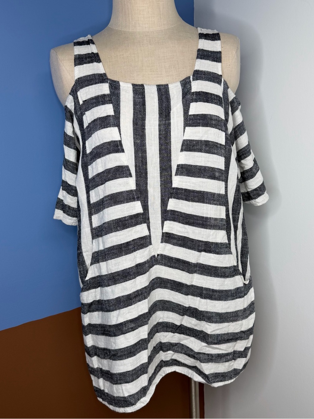 Soft Surroundings Sunset Park Tunic Top striped cold shoulder‎ petite large